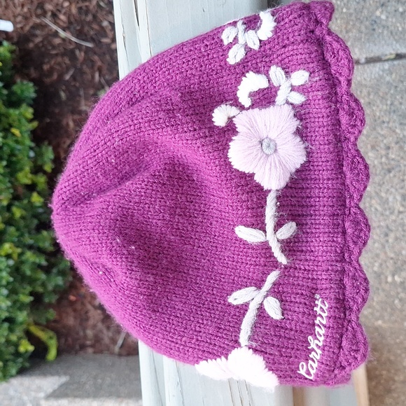 RARE Carhartt Floral embroidered Beanie Womens OS Purple & Pink main image 7